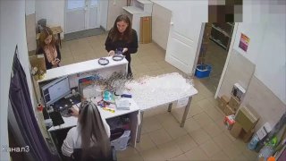 Операциядан кейінгі транссексуалдармен порно