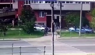 Страшные кадры из Подмосковья: бетономешалка насмерть сбила пенсионера на 'зе...