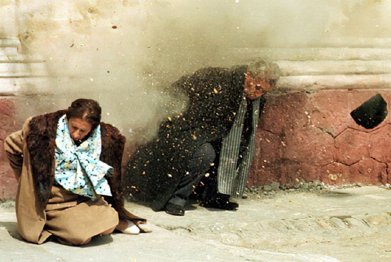 1989 год. Последние секунды жизни правителя Румынии Н. Чаушеску и его жены.