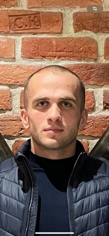 Представляется Георгием, грузин, фото возможно могут быть чуть другие 2-3 год...