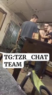 Отправил в реанимацию.   Учащиеся седьмого класса устроили обычную субботнюю ...