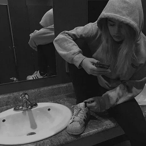 ᴀᴍʙɪᴛᴄʜɪᴏᴜs sticker 48