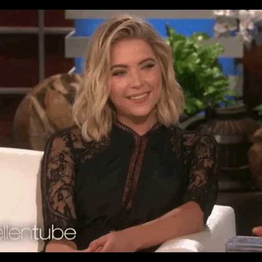 Ashley Benson [ @AshleyVBenson ] sticker 2