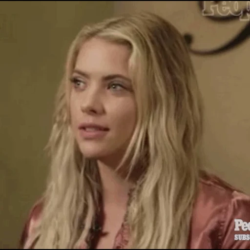 Ashley Benson [ @AshleyVBenson ] sticker 50