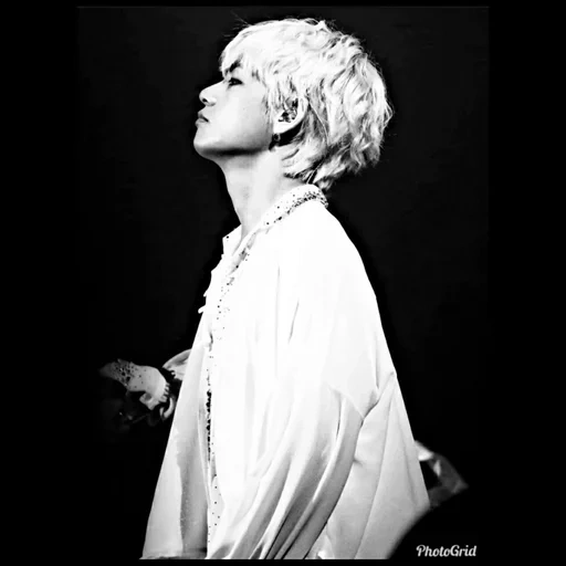 ʙᴀʀᴏɴ ᵐᵒᵒᵈ➹ @BaRoN_tae sticker 28