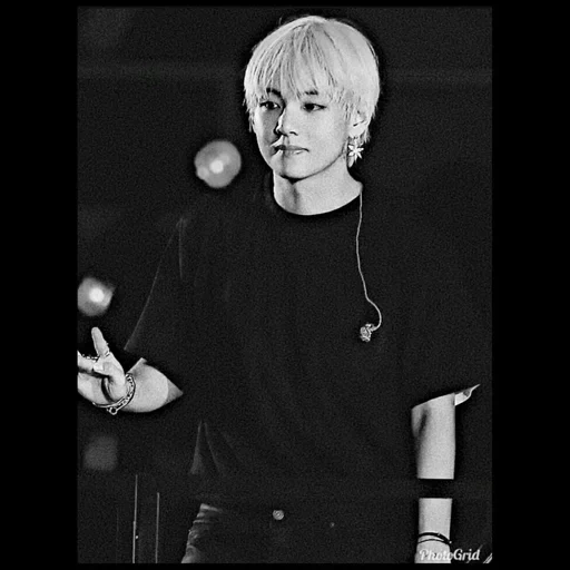 ʙᴀʀᴏɴ ᵐᵒᵒᵈ➹ @BaRoN_tae sticker 9