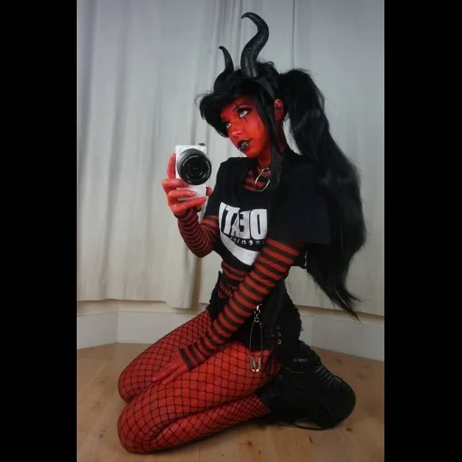 Belle Delphine by @DracuDinBotiza sticker 29