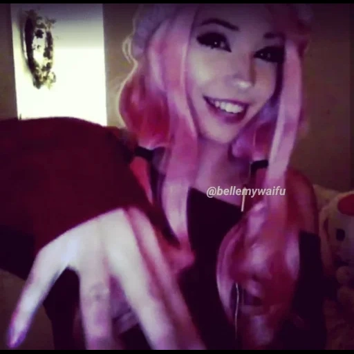 Belle Delphine by @DracuDinBotiza sticker 57