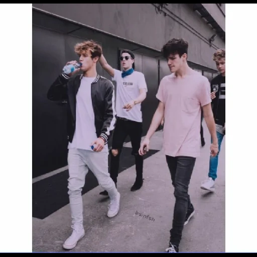 @bwnfsh 2 sticker 78