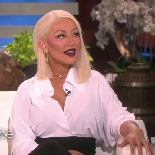 Christina Aguilera | @SameOldMistake🥀 sticker 15