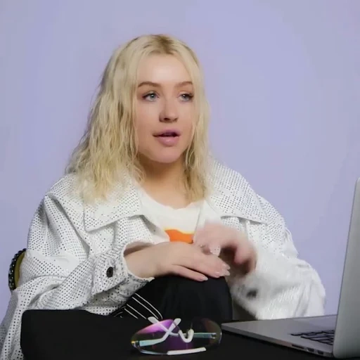 Christina Aguilera | @SameOldMistake🥀 sticker 25