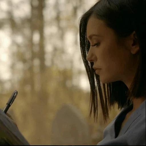 @Elenagilbert sticker 98