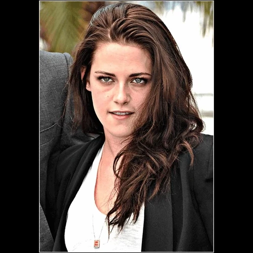 ᵏʳᶤˢᵗᵉᶰ ˢᵗᵉʷᵃʳᵗ • ᵉʳᵉᶜᵃ [ @vampire_feri ] sticker 22