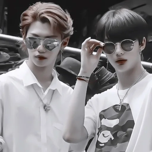 #𝐦𝐨𝐨𝐝: Telegram sticker pack