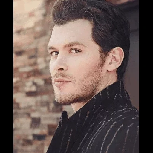 𝔖𝔬𝔥𝔯𝔞𝔟𝔐𝔦𝔨𝔞𝔢𝔩𝔰𝔬𝔫 @NiKIausMlkaeIson sticker 14