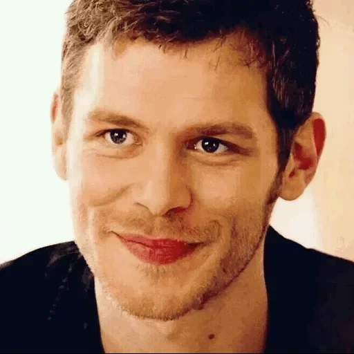 𝔖𝔬𝔥𝔯𝔞𝔟𝔐𝔦𝔨𝔞𝔢𝔩𝔰𝔬𝔫 @NiKIausMlkaeIson sticker 28