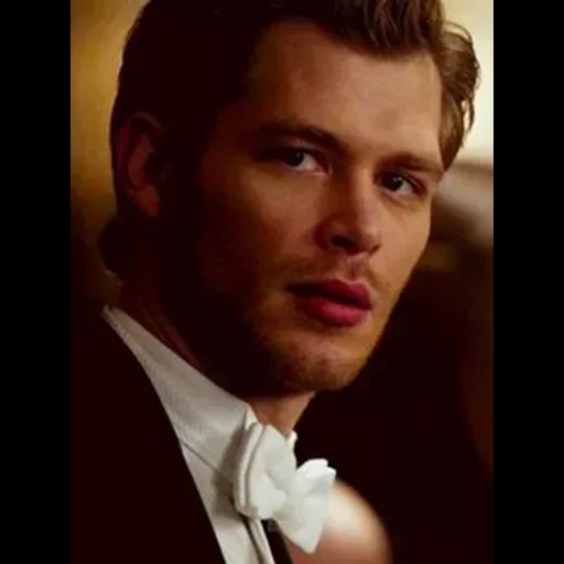 𝔖𝔬𝔥𝔯𝔞𝔟𝔐𝔦𝔨𝔞𝔢𝔩𝔰𝔬𝔫 @NiKIausMlkaeIson sticker 5