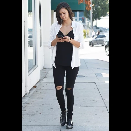 @Nikolina_Dobreva - Nɪɴᴀ ᴅᴏʙʀᴇᴠ sticker 112