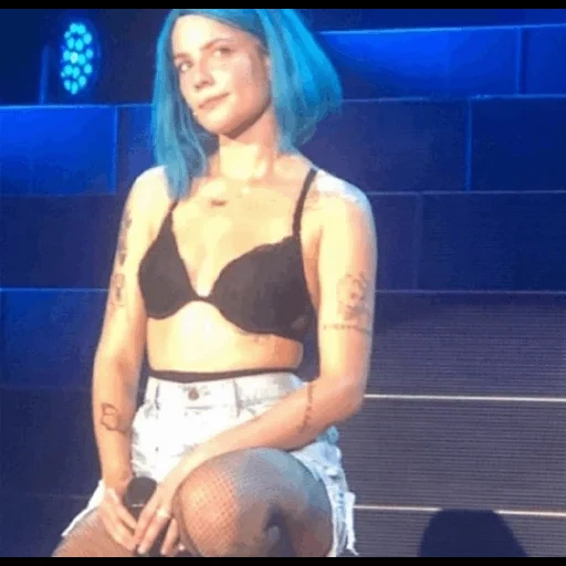 𝙎𝙚𝙭𝙮 𝙂𝙞𝙧𝙡 sticker 38