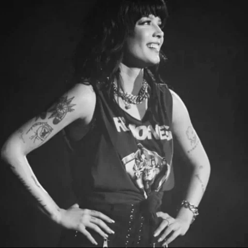 𝙎𝙚𝙭𝙮 𝙂𝙞𝙧𝙡 sticker 5