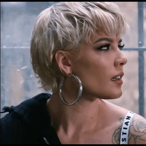 𝙎𝙚𝙭𝙮 𝙂𝙞𝙧𝙡 sticker 63