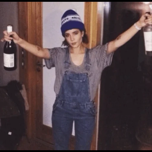 𝙎𝙚𝙭𝙮 𝙂𝙞𝙧𝙡 sticker 64