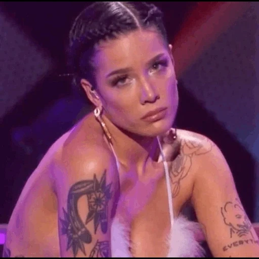 𝙎𝙚𝙭𝙮 𝙂𝙞𝙧𝙡 sticker 79