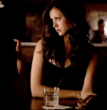 ᴠᴀᴍᴘɪʀᴇ ᴅɪᴀʀɪᴇꜱ sticker 8